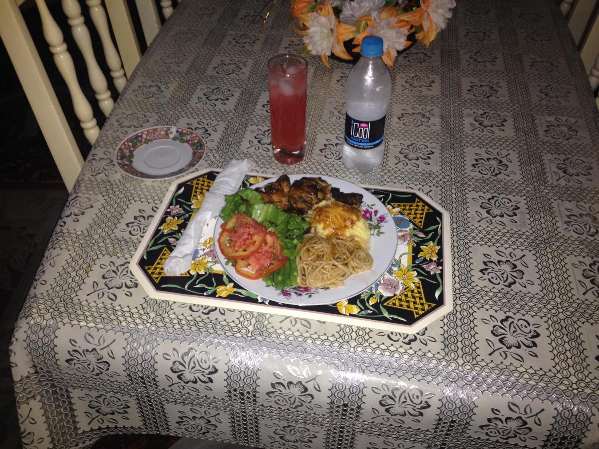 Kingston Airport Bed And Breakfast Екстериор снимка